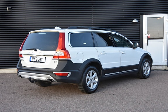 Volvo XC70 6 of 10