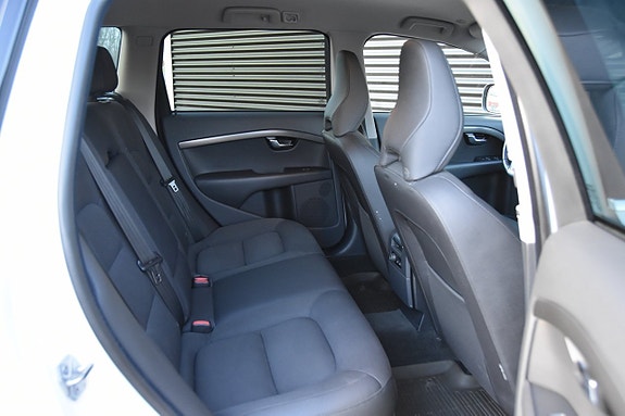 Volvo XC70 9 of 10