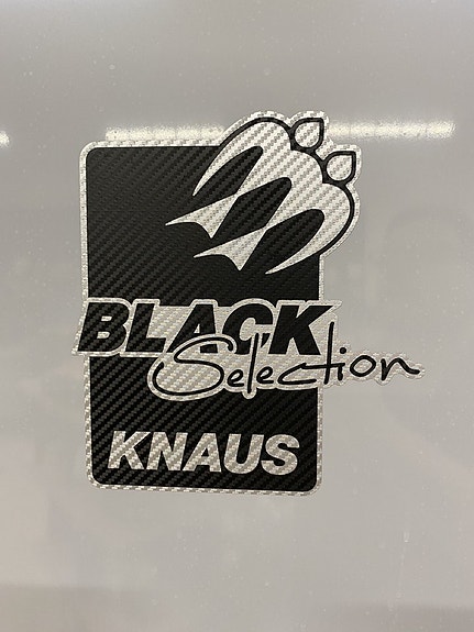 Knaus SÜDWIND BLACK SELECTION 650 PEB 15 of 16