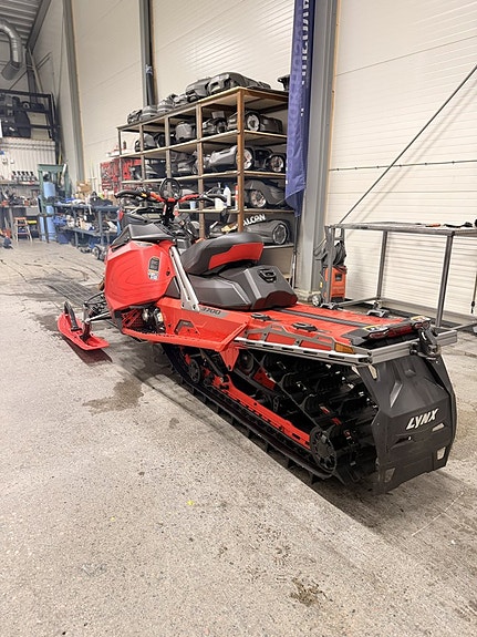 Lynx Xterrain RE3700 850 E-TEC Sommarkampanj! 2 of 4