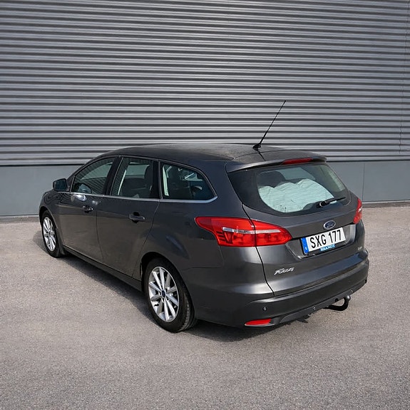 Ford Focus 4 of 5