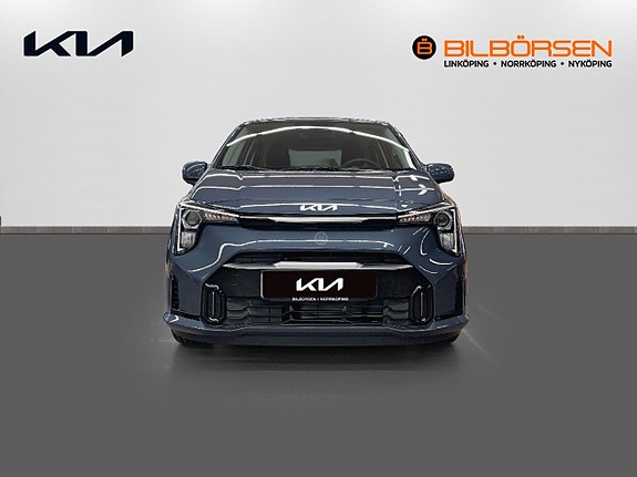Kia Picanto 2 of 14