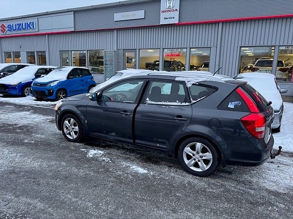 Kia Ceed 2 of 5