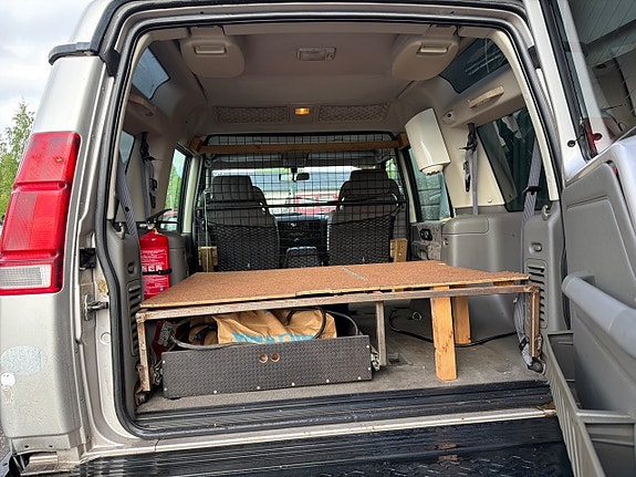 Land Rover Discovery 20 of 27