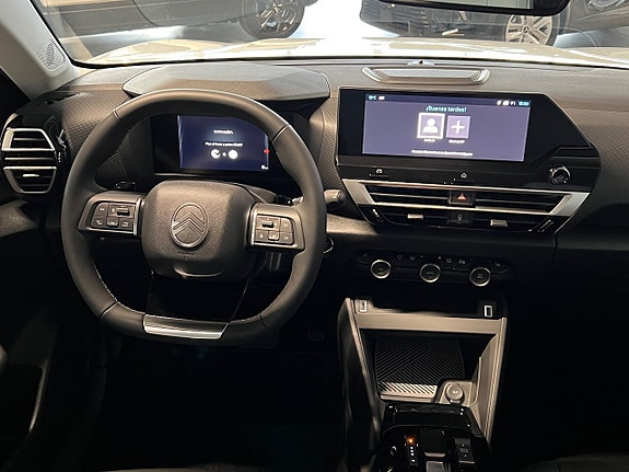 Citroen C4 14 of 23
