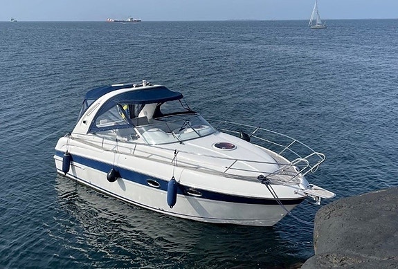 Bavaria 27 Sport - VP D4-300 (2021)