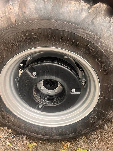 Case IH Farmall 75 A 9 of 11