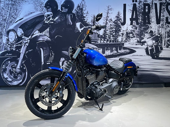 Harley-Davidson Street Bob 114 "Kampanj" 5 of 17
