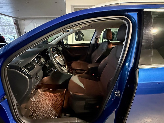 Skoda Octavia 9 of 18