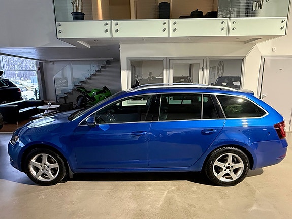 Skoda Octavia 4 of 5