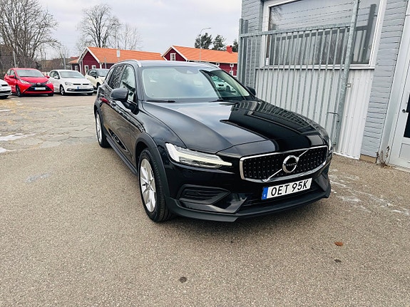 Volvo V60 Cross Country