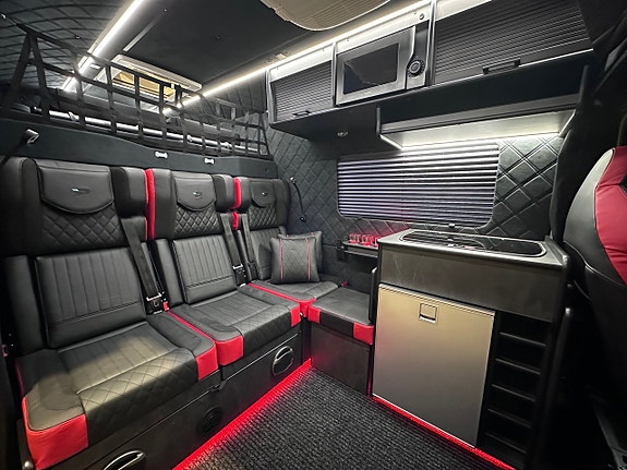 Mercedes-Benz Sprinter 319 17 of 27