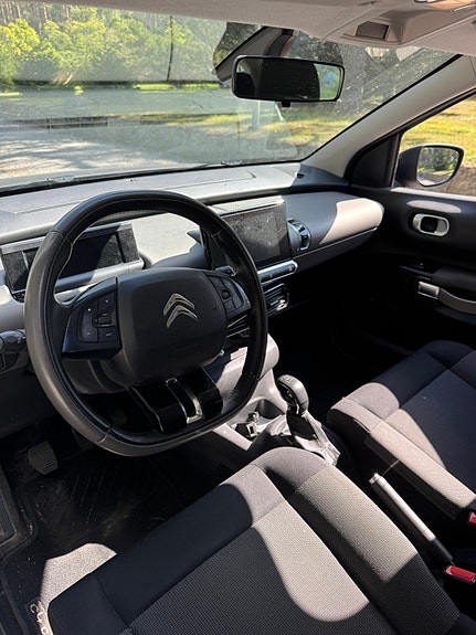Citroen C4 Cactus 12 of 13