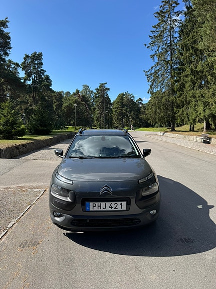 Citroen C4 Cactus 2 of 13