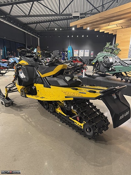 Ski-Doo MXZ XRS COMP 850 E-TEC T *Momsad 2 of 6