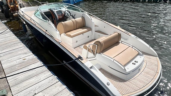 Cormate T-27 - 2008. Mercruiser Cummins 4,2L 320 Hk.