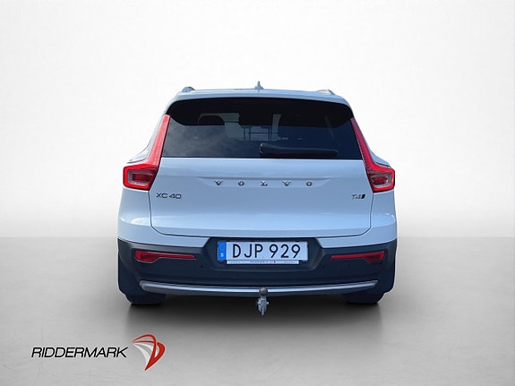 Volvo XC40 5 of 5