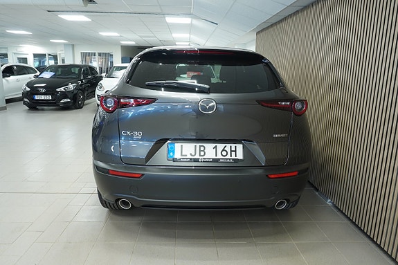 Mazda CX-30 6 of 15