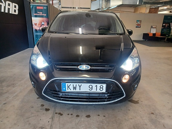 Ford S-MAX 3 of 5