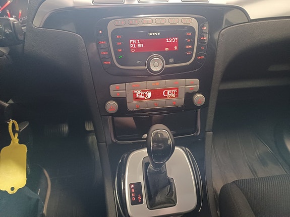 Ford S-MAX 14 of 16
