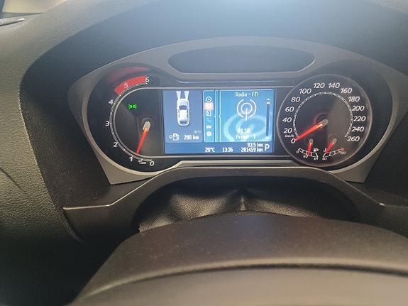 Ford S-MAX 13 of 16
