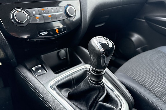 Nissan Qashqai 17 of 19
