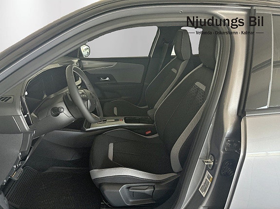 Opel Mokka-e 6 of 10