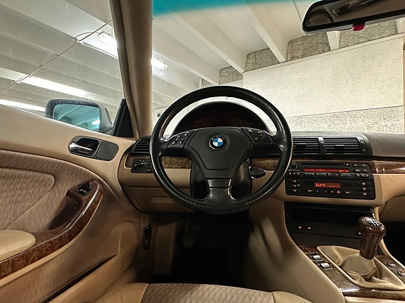 BMW 323Ci 21 of 23