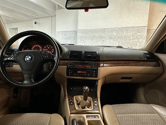 BMW 323Ci 17 of 23