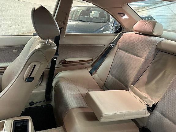 BMW 323Ci 12 of 23