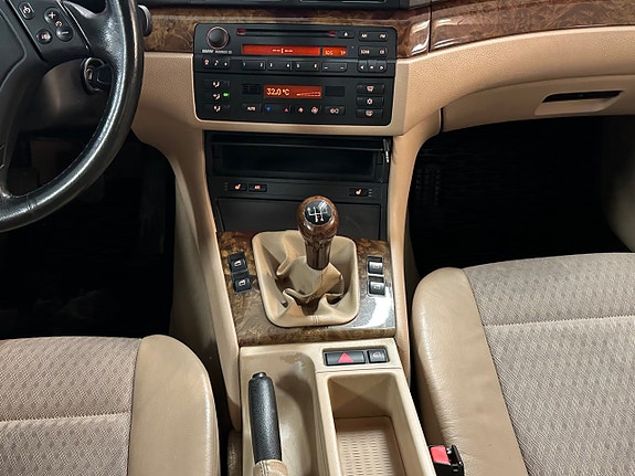 BMW 323Ci 18 of 23
