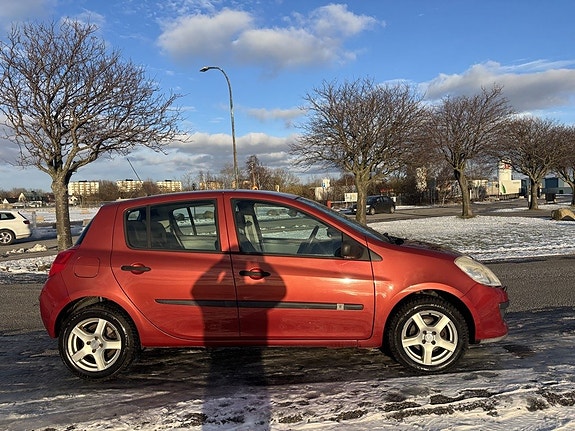 Renault Clio 4 of 11