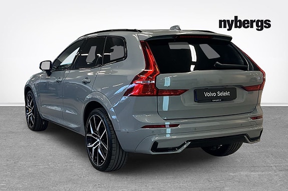 Volvo XC60 5 of 26