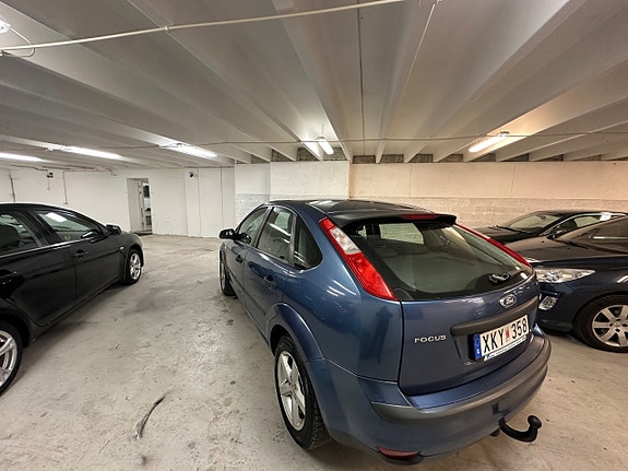 Ford Focus 4 of 17