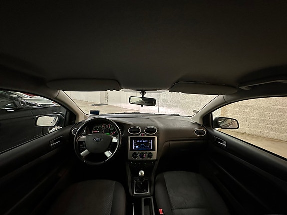 Ford Focus 11 of 17