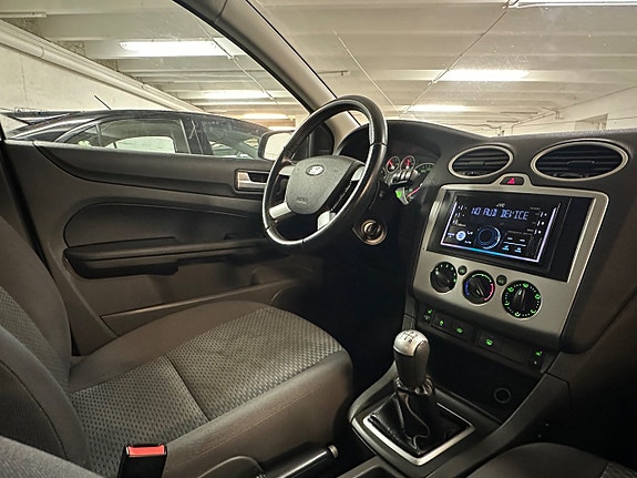 Ford Focus 14 of 17