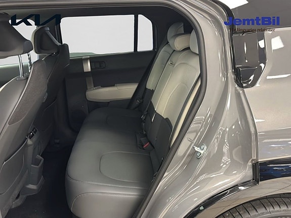 Kia EV3 9 of 14