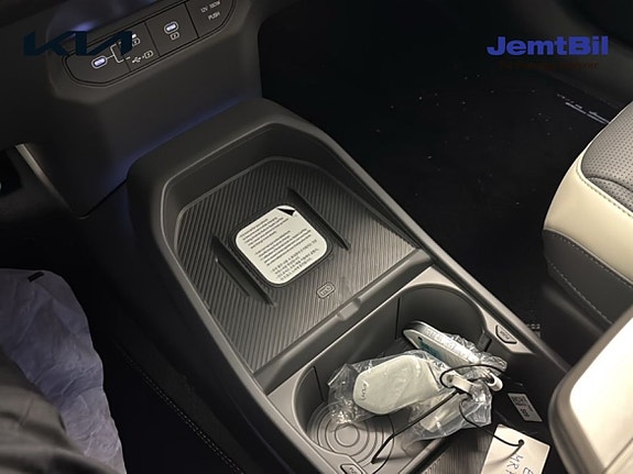 Kia EV3 12 of 14