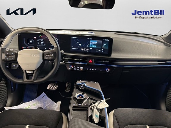Kia EV6 7 of 14