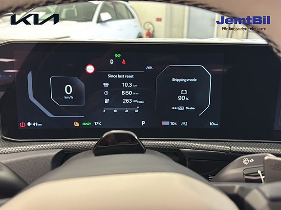 Kia EV6 10 of 14