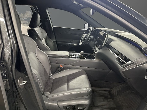 Lexus RX450h 9 of 11