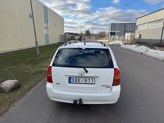Toyota Corolla 8 of 9