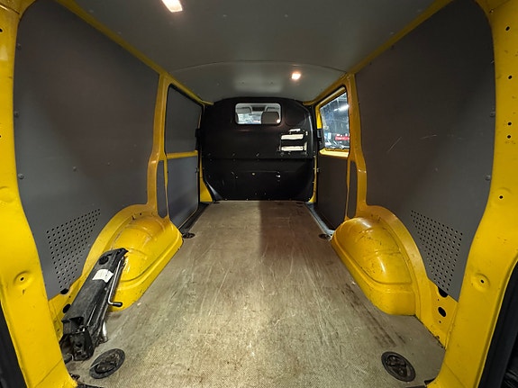 Volkswagen Transporter 10 of 18