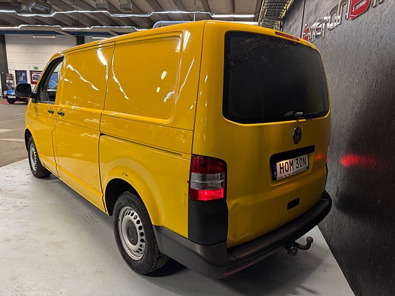 Volkswagen Transporter 3 of 5