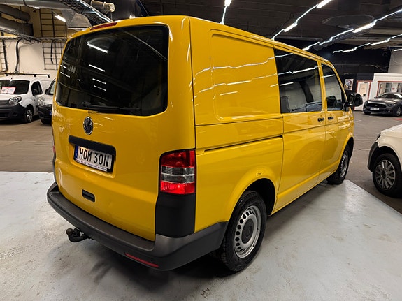 Volkswagen Transporter 4 of 5