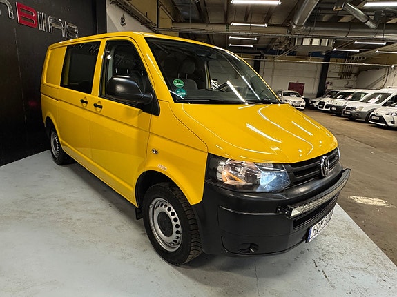 Volkswagen Transporter 2 of 5