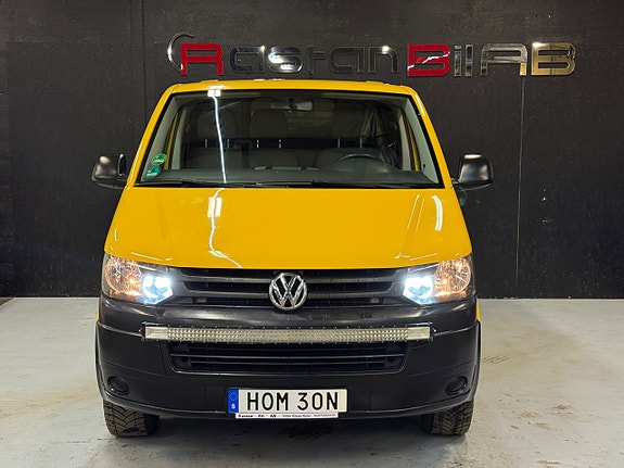 Volkswagen Transporter 6 of 18