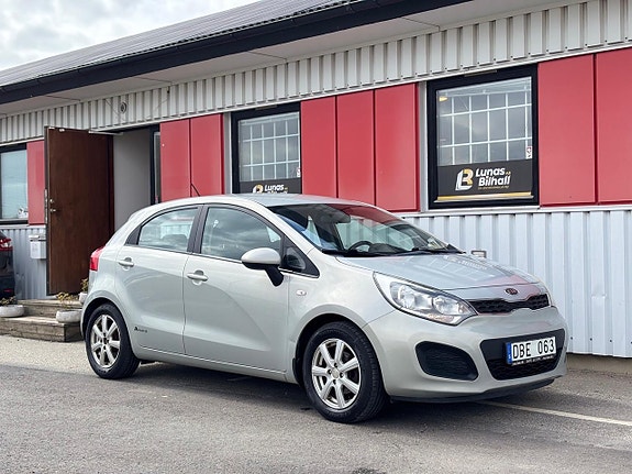 Kia Rio 5 of 16
