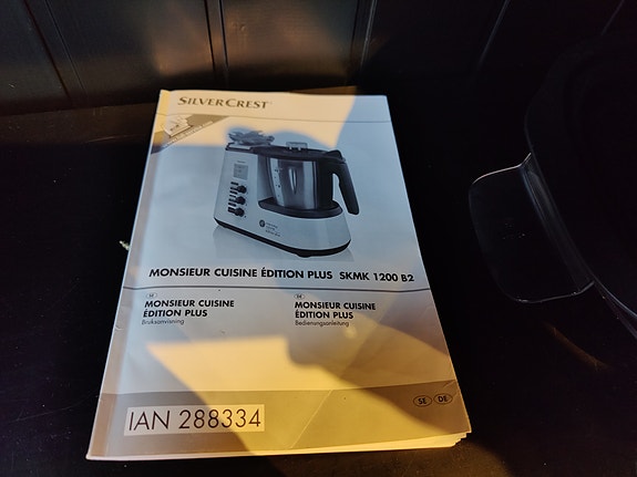 Product image 3 of 3