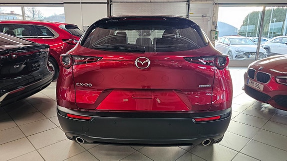 Mazda CX-30 6 of 8
